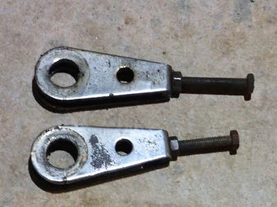 AJUSTADORES DE CADENA ORIGINALES HONDA CB200T 1974-76 Foto 1 de 4