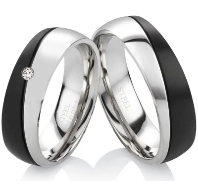 2 Eheringe Trauringe mit echtem Diamant Edelstahl Schwarz und Lasergravur ES49 - Bild 1 von 4