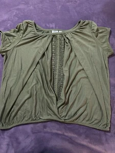 Cato Fashion Women's Plus Size Top 18/20W Green. Pre-owned. Excellent Condition. - Picture 1 of 5