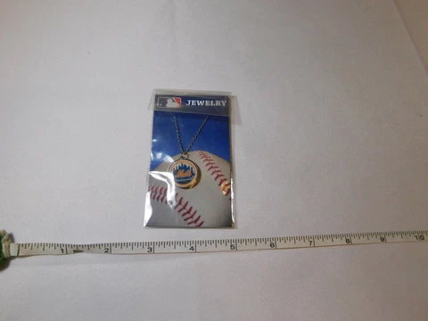 Mets baseball drop charm necklace MLB NY New York Logo chain pendant Siskiyou Cover