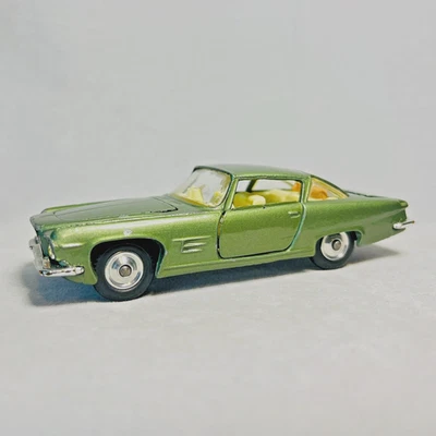 Corgi #241 GHIA L6.4 带克莱斯勒 V8 发动机移动零件 1: 43 比例复古 — 第 1/4 张图片