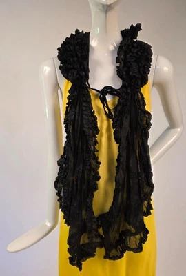 BUFANDA VICTORIANA DEL SIGLO XIX NEGRA SEDA VOILE CON VOLANTES PARA VESTIR Foto 1 de 4