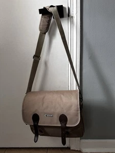 Canon Beige Canvas Brown Leather Carry Shoulder Strap Padded Camera Bag CLEAN - Picture 1 of 12