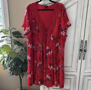 Torrid Size 4 Beautiful Red Floral Boho, Business , Casual Dress. - Picture 1 of 6