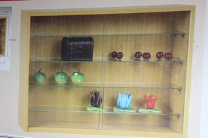 Hängevitrine Wandvitrine Sammel Deko mit 4 Glasböden ,noch verpackt - Bild 1 von 3