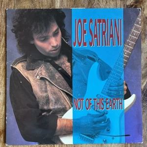 JOE SATRIANI - NOT OF THIS EARTH NEAR MINT VINYL LP / ERSTPRESSUNG 1986 - Bild 1 von 11