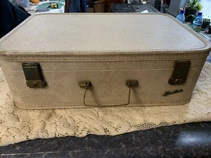 Vintage Baltimore Luggage Co. Starline Suitcase 50's Suitcase Weekender - Picture 1 of 8