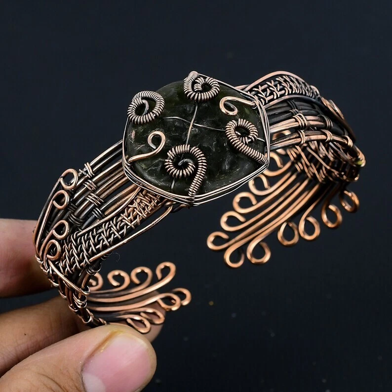 Moldavite Copper Wire Wrapped Cuff Bangle Foto 1 de 1