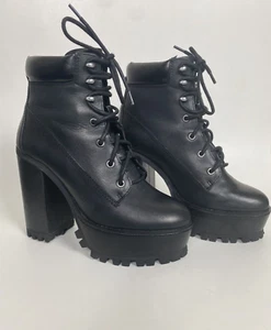 Windsor Smith Women Booties Black Platform Lugz Sole Lace Up Leather SZ 7 - Picture 1 of 8