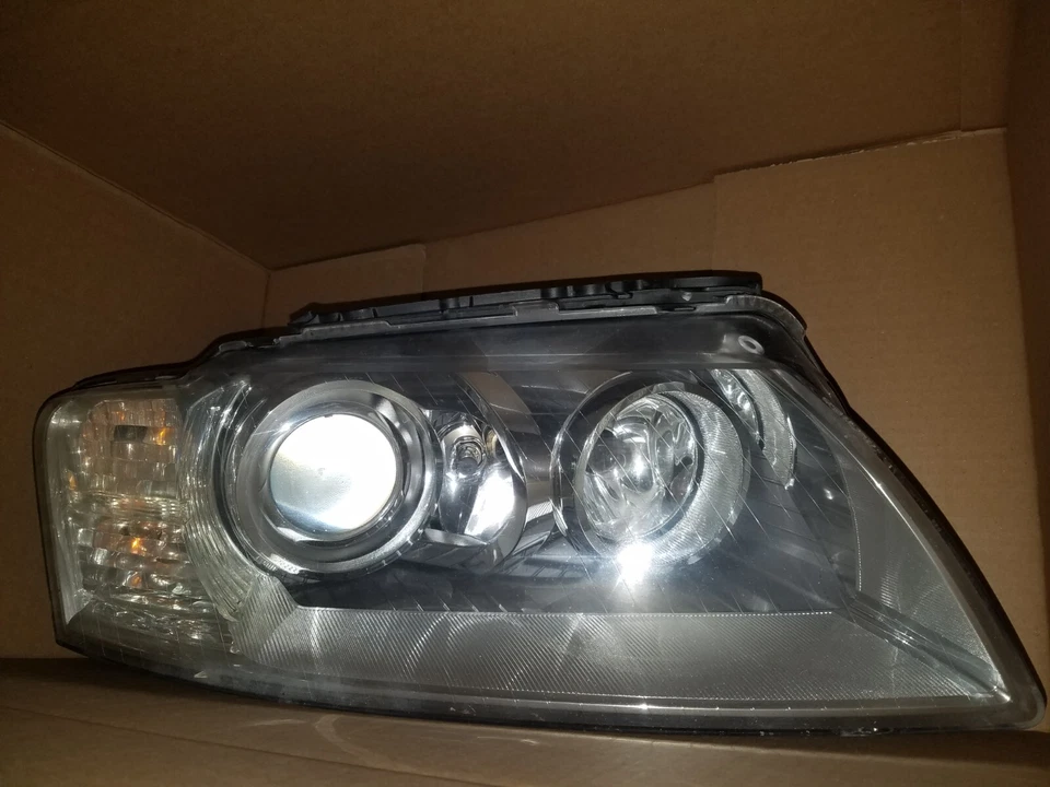 Audi A8 Quattro S8 2006 a 2010 pasajero derecho oculto xenón faro lámpara Foto 1 de 4