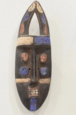Máscara de madera tallada Grebo africana Liberia Foto 1 de 2