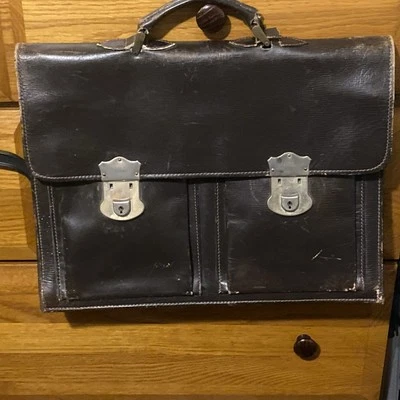 Maletín de cuero vintage M R Canoa Industria Argentina Foto 1 de 4