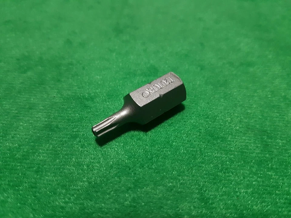 Halfords advanced T20 security torx bit 10mm hex shank 30mm length **FREE POST** - Image 1 of 1