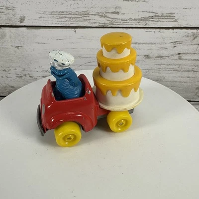 Camión de colección 1982 Cookie Monster Cake Vehículo diecast Playskool Plaza Sésamo Foto 1 de 4