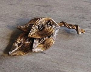 Raro Broche Tortolani Cuádruple Hoja Tono Dorado Diseñador Diseño Intrincado Debe Ver - Imagen 1 de 5