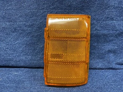 Pontiac Bonneville 1980 1981 conjunto de luces de estacionamiento lado derecho 5931272 #2 Foto 1 de 2