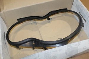 03 04 05 NEW OEM MERCEDES C LASS LEFT HEALIGHT RUBBER SEAL A2038260191 - Picture 1 of 7
