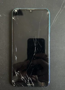Huawei Y7 (2019) DUB-LX1 - 32Go - Pour pièces - À réparer - Écran à changer - Photo 1 sur 2