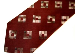 Vtg Burberrys of Londo Mens Necktie Tie Burgundy Red Beige Geometric Silk 57" - Picture 1 of 4