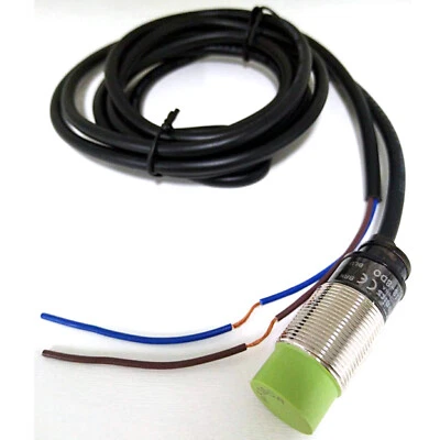 Autonics PRT18-8DC Proximity Sensors Inductive New 1PC # - Image 1 of 4