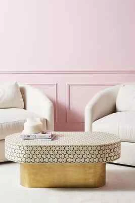 Mesa de centro ovalada marroquí Anthropologie Targua Foto 1 de 4