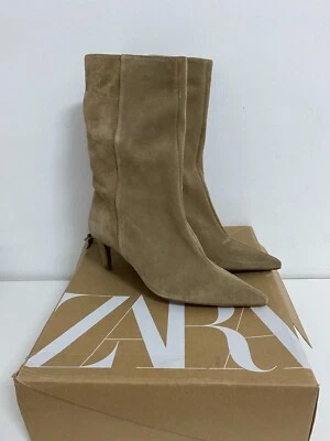 Botas Zara Nuevas Gamuza Cuero Marrón Originales EE. UU. Talla 6 Foto 1 de 4