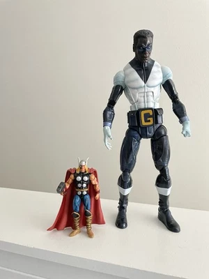 Goliath Bill Foster & Thor Marvel Universe 3.75" Walmart Exclusive Hasbro - Image 1 of 4