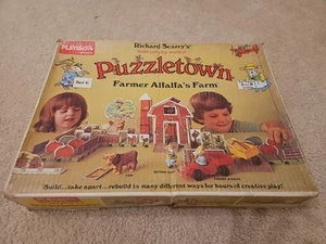1976 Playskool Richard Scarry's Puzzletown Farmer Alfalfa's Farm, Set C - Picture 1 of 3