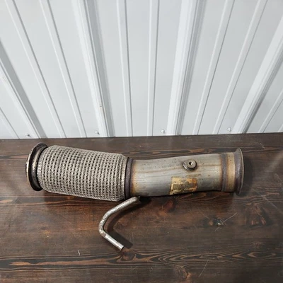 Tubo flexible de escape OEM 2019 2020 2021 2022 2023 2024 Ram 2500 3500 6,7 L Foto 1 de 4