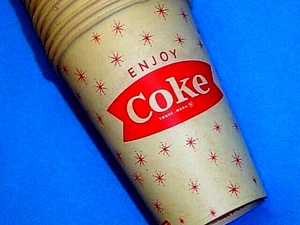 (70) VINTAGE 1958-1960's COCA-COLA FISHTAIL PAPER WAX 7 OZ. VENDING CUPS~DIXIE - Picture 1 of 4