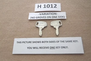 Honda NOS ignition key pre-cut # H 1012 for 1960's -'70's Hondas Z50 CT70 H1012 - Bild 1 von 1