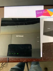 AC 1600 WiFi Cable Modem Router Built-in DOCSIS 3.0 cable modem - Afbeelding 1 van 13