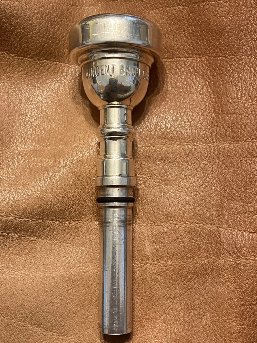 Preços baixos em Vincent Bach Corp em Latão Instrumento boquilhas