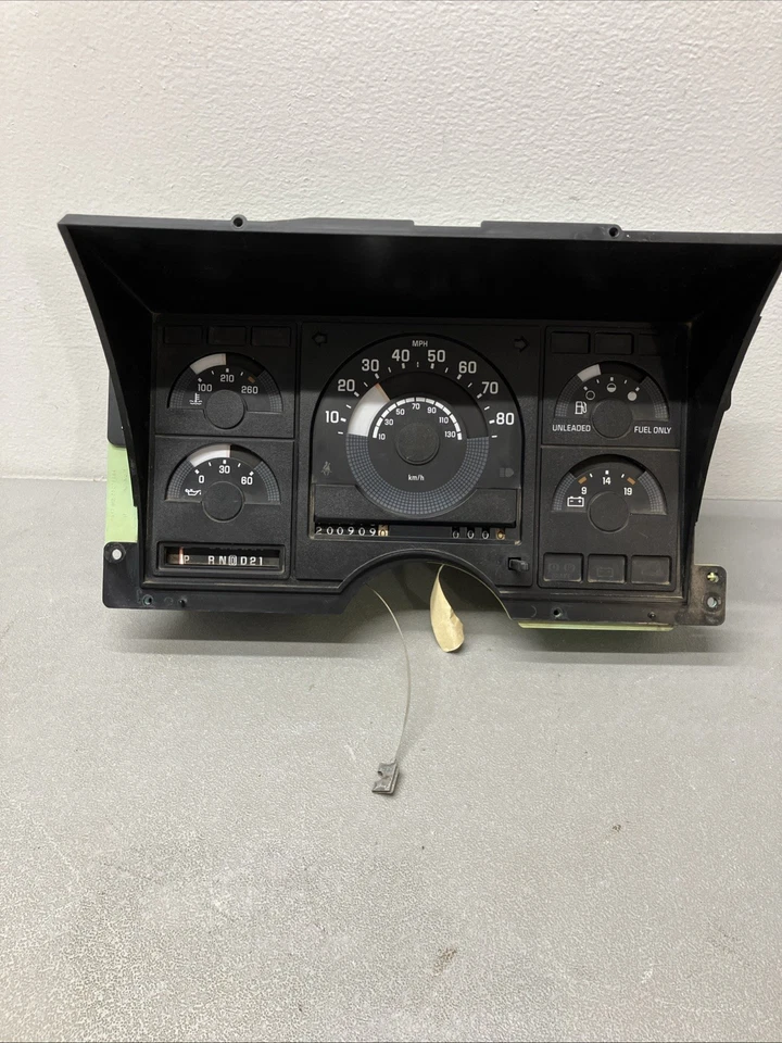 88-90 CHEVY C/K 1500 SILVERADO GMC CUADRO DE INSTRUMENTOS VELOCIDAD Foto 1 de 4