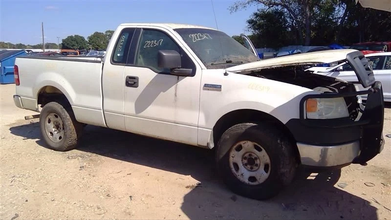 Coolant Reservoir Fits 04-08 FORD F150 PICKUP 680773 - Image 1 of 4