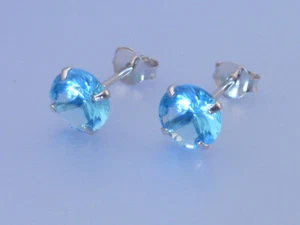 Echt 925 Silber Ohrstecker mit Zirkonia in 7 mm Blau rund in Krappenfassung Paar - Bild 1 von 3