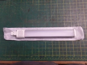 LED 8W PL STYLE GX23 RETROFIT LAMP 4000K, 50/60Hz, 277V, NIB, N.O.S - Picture 1 of 6