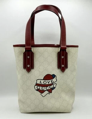 New Gucci Heart Tattoo Tote Bucket Bag Handbag w/Big Love Gucci 257250 j - Image 1 of 4