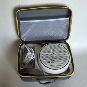 BenQ GV31 LED Portable Projector 1080p BassWireless Speaker 300 Lumens Rare Case - Picture 1 of 10
