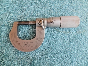 VINTAGE MITUTOYO 0-1 INCH .0001 Micrometer - Picture 1 of 11