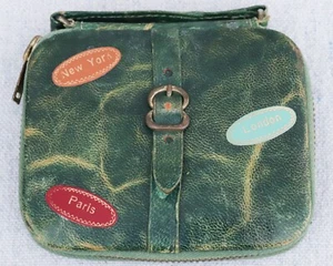 Vintage Green Leather Dolls Suitcase Travel Manicure Grooming Toiletry Nail Set - Picture 1 of 6