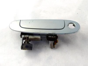 692100D010 MANIGLIA ESTERNA PORTA ANTERIORE DESTRA TOYOTA YARIS 1.4 D 55KW 5M 5P - Foto 1 di 6