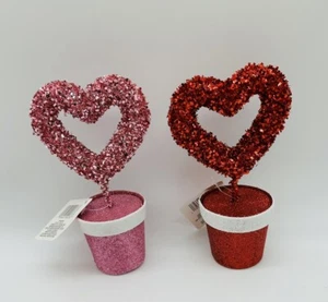 Valentines Day Decorations - Picture 1 of 8