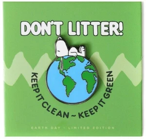 ⚡RARE⚡ PINTRILL x PEANUTS Earth Globe Snoopy Pin *LIMITED EDITION* NEW SEALED 🌏 - Picture 1 of 6