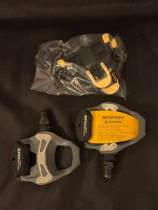 Shimano PD-R550L SPD-SL Road Bike Bike Pedals Clipless SM-SH11 cleats New In Box - Picture 1 of 2