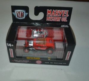 M2 MACHINES 2023 AUTO THENTICS R82 - 1932 FORD ROADSTER RED MARVEL MYSTERY OIL - Picture 1 of 4