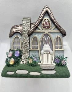 Bath & Body Works Wallflowers Plug Easter Bunny Cottage Light Up PROJECTOR Nwt - Picture 1 of 4