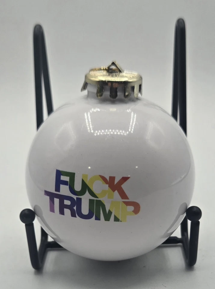Bombilla de Navidad F Trump Anti Not My President Donald Foto 1 de 1