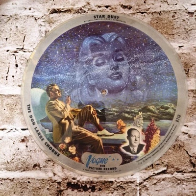 Rare Vtg 1940s Vogue Picture Record Star Dust The Bells of St. Mary's Don Large - Image 1 of 4