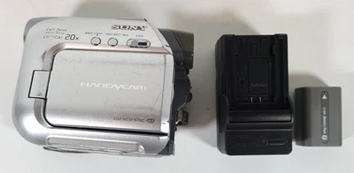 Sony Handycam DCR-HC32 Camcorder W/New Battery ~ Touchscreen Non-responsive - Image 1 of 4